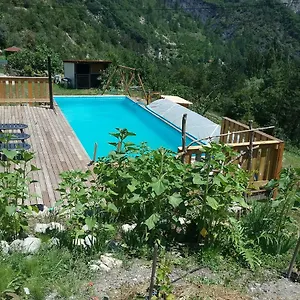 Mistoulin Apartment
